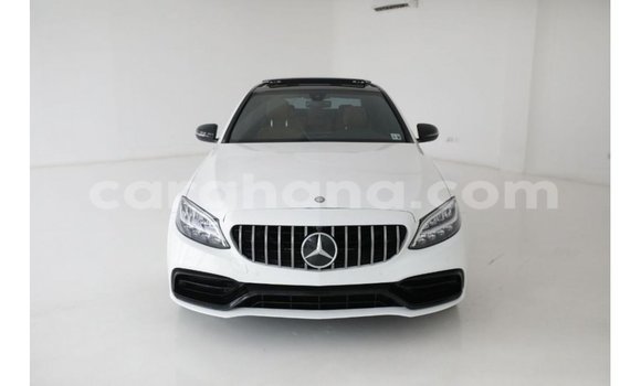 Buy Import Mercedes‒Benz 1117 White Truck in Import - Dubai in Ashanti Buy Import Mercedes‒Benz 1117 White Truck in Import - Dubai in Ashanti