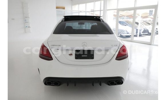 Buy Import Mercedes‒Benz 1117 White Truck in Import - Dubai in Ashanti Buy Import Mercedes‒Benz 1117 White Truck in Import - Dubai in Ashanti