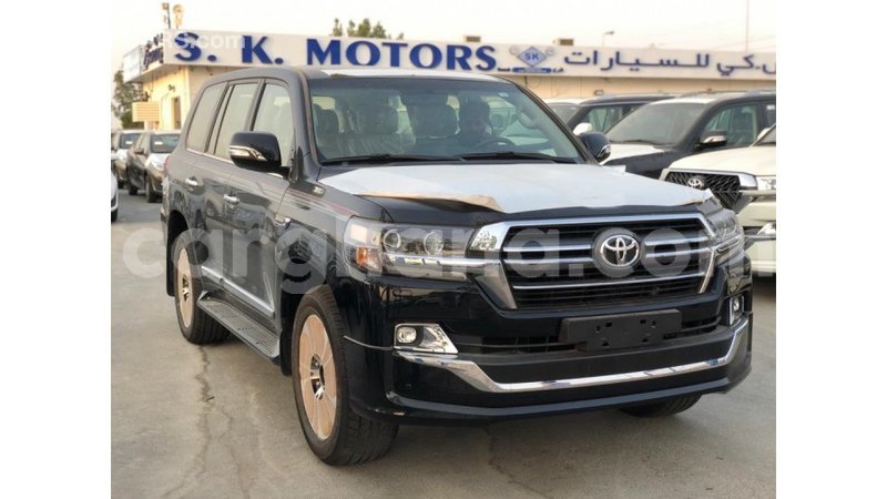 Big with watermark toyota land cruiser ashanti import dubai 11861