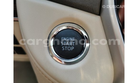 Ra Imported Toyota Land Cruiser funfun Ọkọ̀ in Import - Dubai ni Ashanti Ra Imported Toyota Land Cruiser funfun Ọkọ̀ in Import - Dubai ni Ashanti