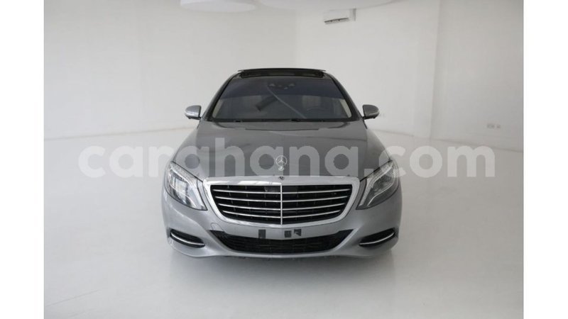 Big with watermark mercedes benz 1117 ashanti import dubai 11871