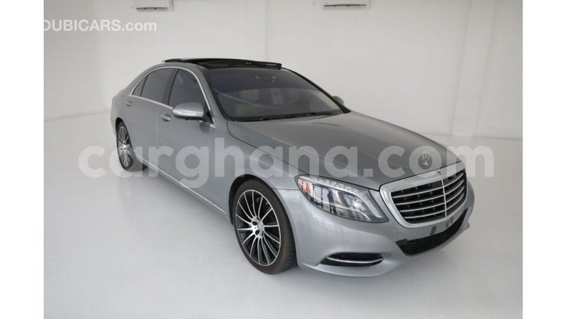 Big with watermark mercedes benz 1117 ashanti import dubai 11871