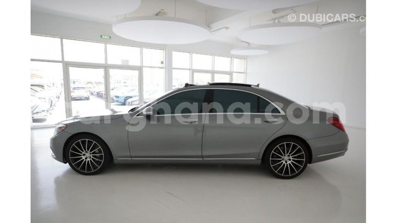 Big with watermark mercedes benz 1117 ashanti import dubai 11871