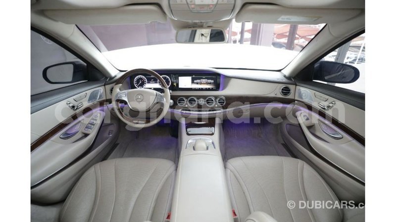 Big with watermark mercedes benz 1117 ashanti import dubai 11871