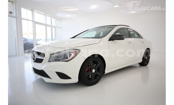 Buy Import Mercedes‒Benz 250 White Car in Import - Dubai in Ashanti Buy Import Mercedes‒Benz 250 White Car in Import - Dubai in Ashanti