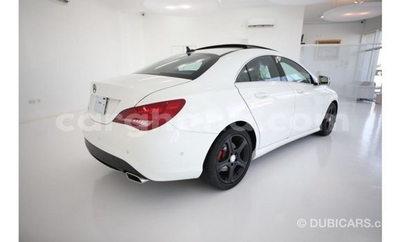 Buy Import Mercedes‒Benz 250 White Car in Import - Dubai in Ashanti Buy Import Mercedes‒Benz 250 White Car in Import - Dubai in Ashanti