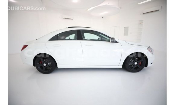 Buy Import Mercedes‒Benz 250 White Car in Import - Dubai in Ashanti Buy Import Mercedes‒Benz 250 White Car in Import - Dubai in Ashanti