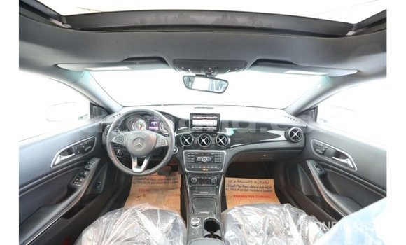 Buy Import Mercedes‒Benz 250 White Car in Import - Dubai in Ashanti Buy Import Mercedes‒Benz 250 White Car in Import - Dubai in Ashanti