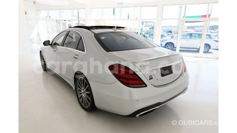 Big with watermark mercedes benz 1117 ashanti import dubai 11878