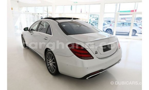 Sayi Imported Mercedes‒Benz 1117 Sauran Babbar mota in Import - Dubai a Ashanti Sayi Imported Mercedes‒Benz 1117 Sauran Babbar mota in Import - Dubai a Ashanti