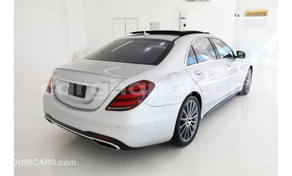 Sayi Imported Mercedes‒Benz 1117 Sauran Babbar mota in Import - Dubai a Ashanti Sayi Imported Mercedes‒Benz 1117 Sauran Babbar mota in Import - Dubai a Ashanti