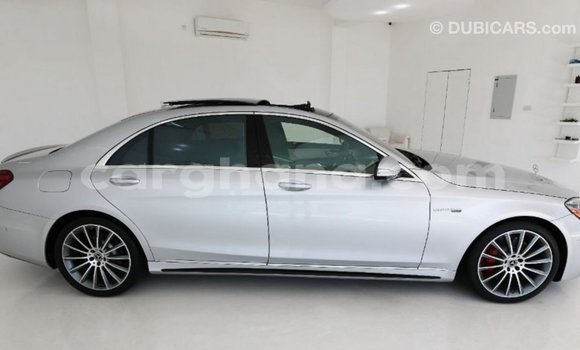 Sayi Imported Mercedes‒Benz 1117 Sauran Babbar mota in Import - Dubai a Ashanti Sayi Imported Mercedes‒Benz 1117 Sauran Babbar mota in Import - Dubai a Ashanti