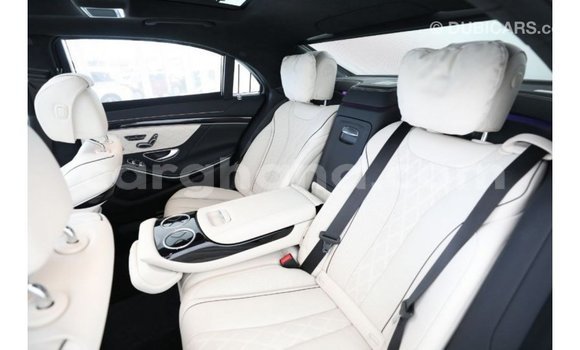 Sayi Imported Mercedes‒Benz 1117 Sauran Babbar mota in Import - Dubai a Ashanti Sayi Imported Mercedes‒Benz 1117 Sauran Babbar mota in Import - Dubai a Ashanti