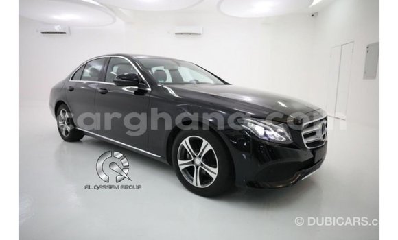 Ra Imported Mercedes‒Benz 1117 Black Ọkọ̀ akẹ́rù ńlá in Import - Dubai ni Ashanti Ra Imported Mercedes‒Benz 1117 Black Ọkọ̀ akẹ́rù ńlá in Import - Dubai ni Ashanti