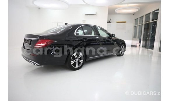 Ra Imported Mercedes‒Benz 1117 Black Ọkọ̀ akẹ́rù ńlá in Import - Dubai ni Ashanti Ra Imported Mercedes‒Benz 1117 Black Ọkọ̀ akẹ́rù ńlá in Import - Dubai ni Ashanti