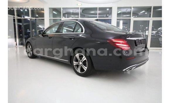 Ra Imported Mercedes‒Benz 1117 Black Ọkọ̀ akẹ́rù ńlá in Import - Dubai ni Ashanti Ra Imported Mercedes‒Benz 1117 Black Ọkọ̀ akẹ́rù ńlá in Import - Dubai ni Ashanti