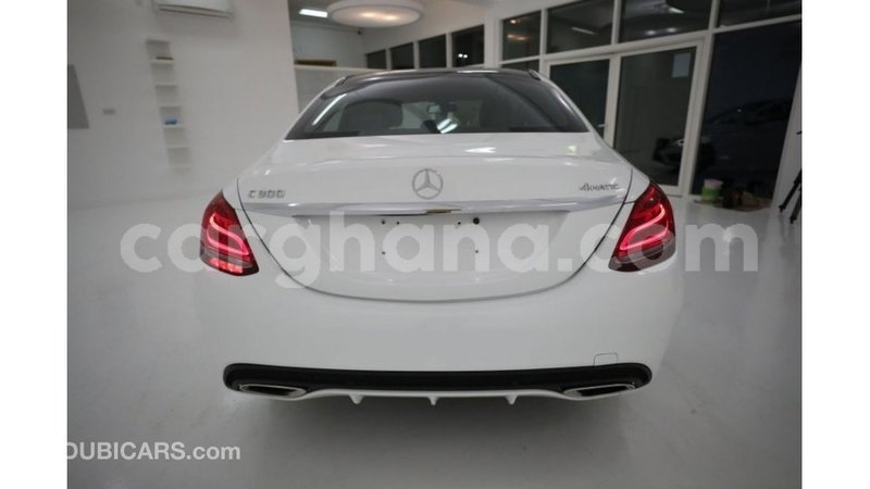 Big with watermark mercedes benz 1117 ashanti import dubai 11880