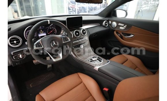 Buy Import Mercedes‒Benz 1117 White Truck in Import - Dubai in Ashanti Buy Import Mercedes‒Benz 1117 White Truck in Import - Dubai in Ashanti