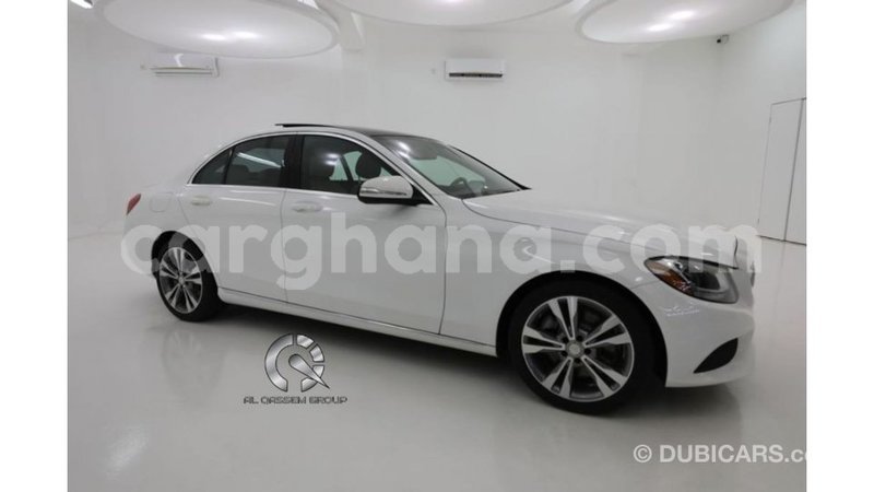 Big with watermark mercedes benz 1117 ashanti import dubai 11884