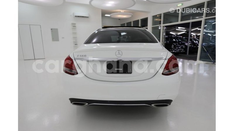 Big with watermark mercedes benz 1117 ashanti import dubai 11884