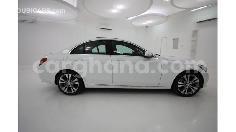 Big with watermark mercedes benz 1117 ashanti import dubai 11884