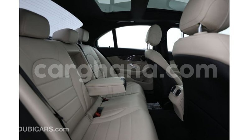 Big with watermark mercedes benz 1117 ashanti import dubai 11884