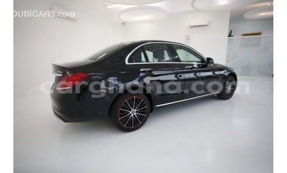 Ra Imported Mercedes‒Benz 1117 Black Ọkọ̀ akẹ́rù ńlá in Import - Dubai ni Ashanti Ra Imported Mercedes‒Benz 1117 Black Ọkọ̀ akẹ́rù ńlá in Import - Dubai ni Ashanti
