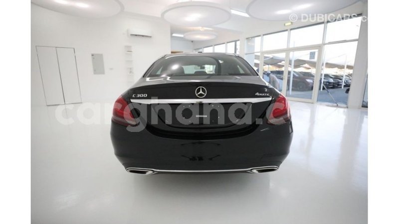 Big with watermark mercedes benz 1117 ashanti import dubai 11886