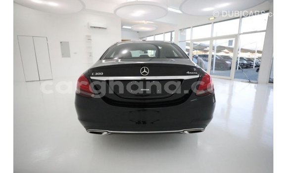 Ra Imported Mercedes‒Benz 1117 Black Ọkọ̀ akẹ́rù ńlá in Import - Dubai ni Ashanti Ra Imported Mercedes‒Benz 1117 Black Ọkọ̀ akẹ́rù ńlá in Import - Dubai ni Ashanti