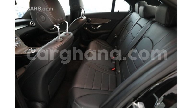 Big with watermark mercedes benz 1117 ashanti import dubai 11886