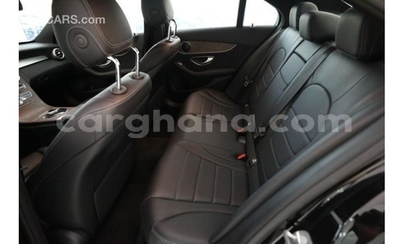 Ra Imported Mercedes‒Benz 1117 Black Ọkọ̀ akẹ́rù ńlá in Import - Dubai ni Ashanti Ra Imported Mercedes‒Benz 1117 Black Ọkọ̀ akẹ́rù ńlá in Import - Dubai ni Ashanti