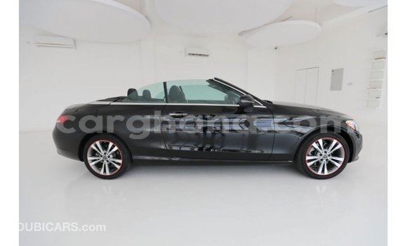 Buy Import Mercedes‒Benz 1117 Black Truck in Import - Dubai in Ashanti Buy Import Mercedes‒Benz 1117 Black Truck in Import - Dubai in Ashanti