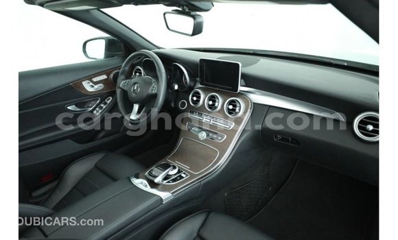 Buy Import Mercedes‒Benz 1117 Black Truck in Import - Dubai in Ashanti Buy Import Mercedes‒Benz 1117 Black Truck in Import - Dubai in Ashanti