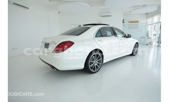 Sayi Imported Mercedes‒Benz 1117 White Babbar mota in Import - Dubai a Ashanti Sayi Imported Mercedes‒Benz 1117 White Babbar mota in Import - Dubai a Ashanti