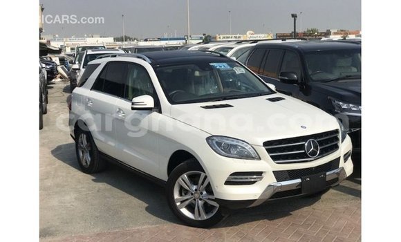 Sayi Imported Mercedes‒Benz 1117 White Babbar mota in Import - Dubai a Ashanti Sayi Imported Mercedes‒Benz 1117 White Babbar mota in Import - Dubai a Ashanti