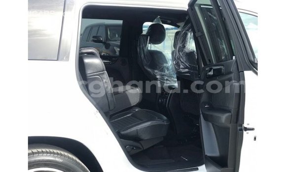 Buy Import Mercedes‒Benz 1117 White Truck in Import - Dubai in Ashanti Buy Import Mercedes‒Benz 1117 White Truck in Import - Dubai in Ashanti