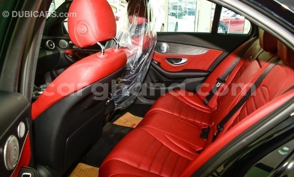 Ra Imported Mercedes‒Benz 1117 Black Ọkọ̀ akẹ́rù ńlá in Import - Dubai ni Ashanti Ra Imported Mercedes‒Benz 1117 Black Ọkọ̀ akẹ́rù ńlá in Import - Dubai ni Ashanti