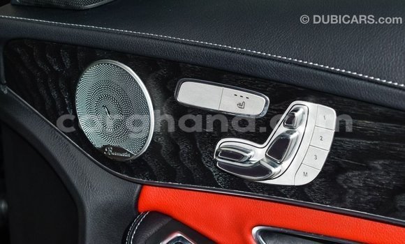 Ra Imported Mercedes‒Benz 1117 Black Ọkọ̀ akẹ́rù ńlá in Import - Dubai ni Ashanti Ra Imported Mercedes‒Benz 1117 Black Ọkọ̀ akẹ́rù ńlá in Import - Dubai ni Ashanti