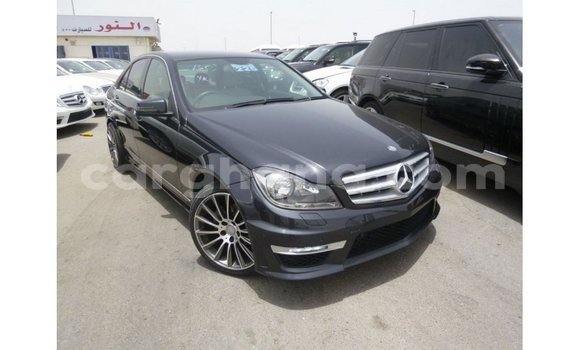 Ra Imported Mercedes‒Benz 1117 Black Ọkọ̀ akẹ́rù ńlá in Import - Dubai ni Ashanti Ra Imported Mercedes‒Benz 1117 Black Ọkọ̀ akẹ́rù ńlá in Import - Dubai ni Ashanti
