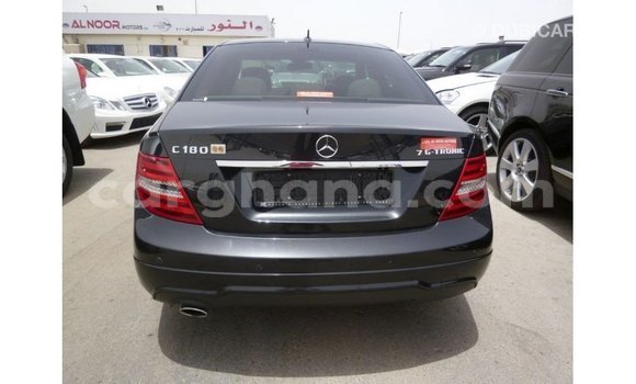 Ra Imported Mercedes‒Benz 1117 Black Ọkọ̀ akẹ́rù ńlá in Import - Dubai ni Ashanti Ra Imported Mercedes‒Benz 1117 Black Ọkọ̀ akẹ́rù ńlá in Import - Dubai ni Ashanti