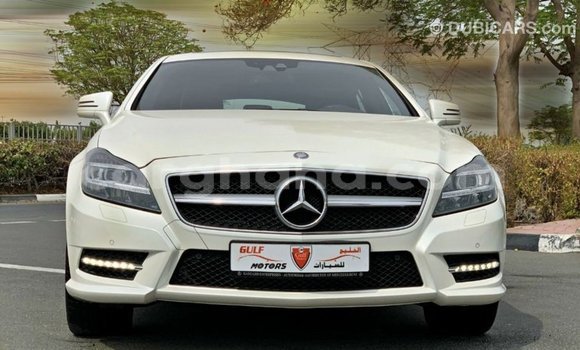 Ra Imported Mercedes‒Benz 1117 funfun Ọkọ̀ akẹ́rù ńlá in Import - Dubai ni Ashanti Ra Imported Mercedes‒Benz 1117 funfun Ọkọ̀ akẹ́rù ńlá in Import - Dubai ni Ashanti