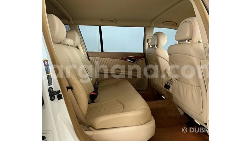 Big with watermark mercedes benz 200 ashanti import dubai 11901