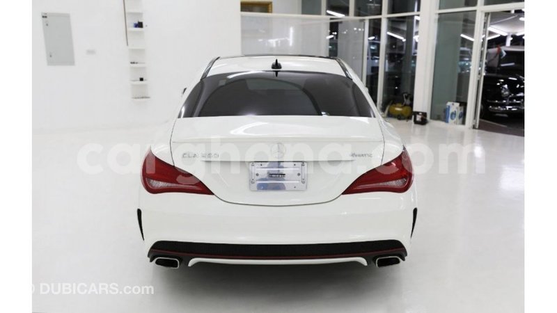 Big with watermark mercedes benz 250 ashanti import dubai 11902