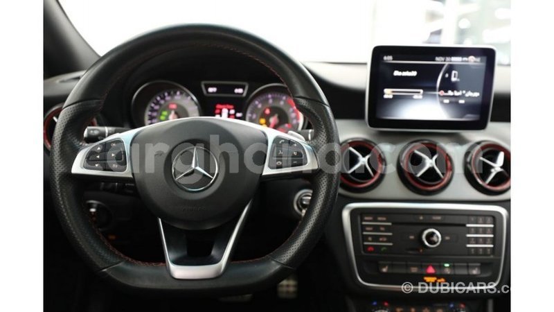 Big with watermark mercedes benz 250 ashanti import dubai 11902