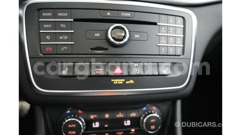 Big with watermark mercedes benz 250 ashanti import dubai 11902