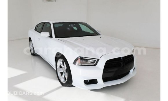 Sayi Imported Dodge Charger White Mota in Import - Dubai a Ashanti Sayi Imported Dodge Charger White Mota in Import - Dubai a Ashanti