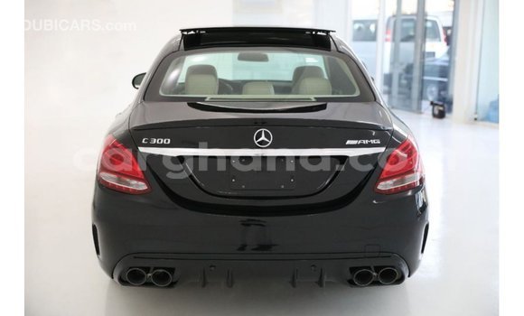 Ra Imported Mercedes‒Benz 1117 Black Ọkọ̀ akẹ́rù ńlá in Import - Dubai ni Ashanti Ra Imported Mercedes‒Benz 1117 Black Ọkọ̀ akẹ́rù ńlá in Import - Dubai ni Ashanti