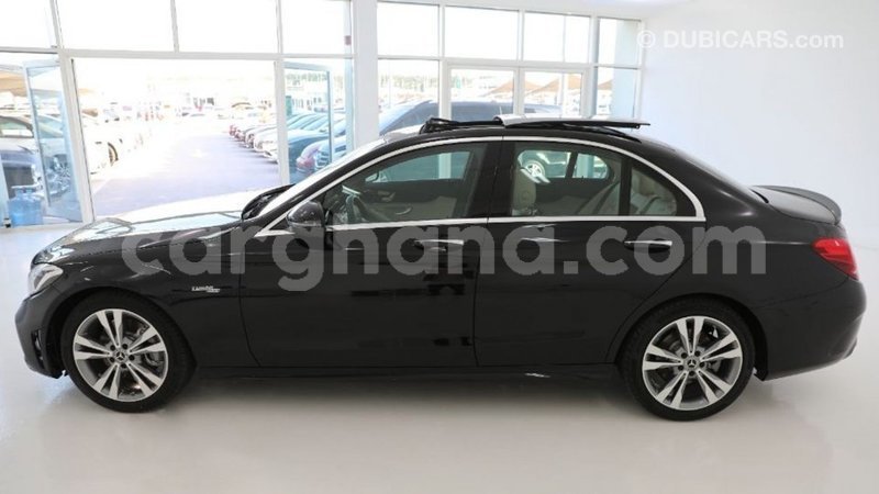 Big with watermark mercedes benz 1117 ashanti import dubai 11904