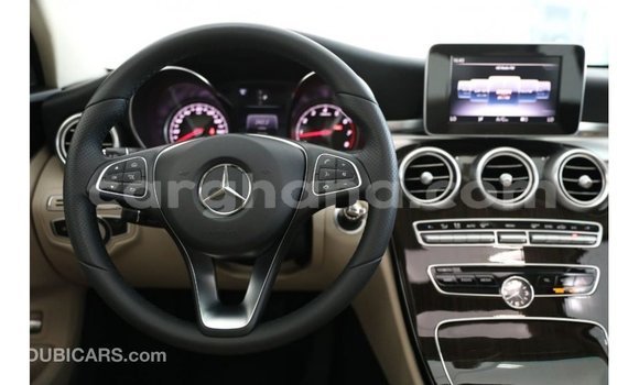 Ra Imported Mercedes‒Benz 1117 Black Ọkọ̀ akẹ́rù ńlá in Import - Dubai ni Ashanti Ra Imported Mercedes‒Benz 1117 Black Ọkọ̀ akẹ́rù ńlá in Import - Dubai ni Ashanti