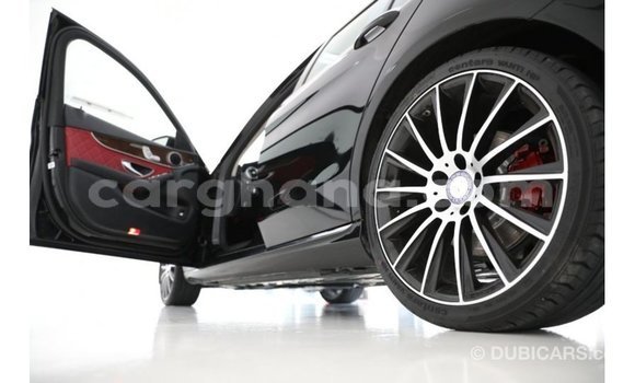 Buy Import Mercedes‒Benz 1117 Black Truck in Import - Dubai in Ashanti Buy Import Mercedes‒Benz 1117 Black Truck in Import - Dubai in Ashanti